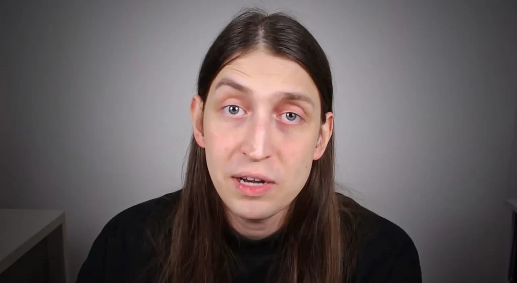 adultização Felipe Bressanim Felca youtuber brasileiro que denunciou adultização infantil em vídeo viral 2025"