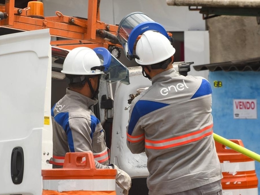 Enel: por que a luz cai toda vez que chove em São Paulo